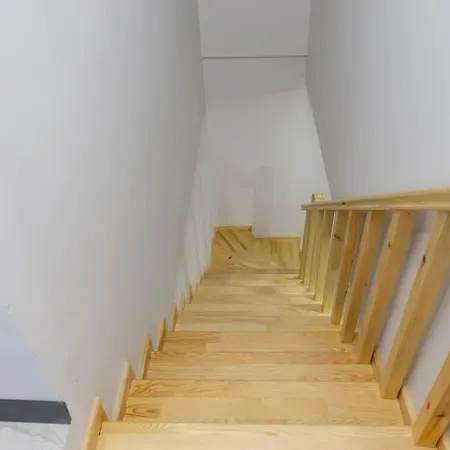 Apartamento 3-sehir Merkezinde Bueyuek 3 Yatak Odasi *